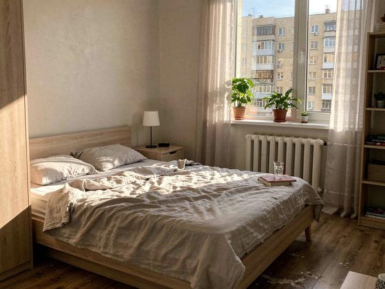 Bedroom preview with daylight